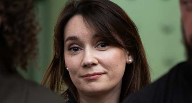 Pro-Kremlin TV Commentator Ordered To Leave France, Under House Arrest