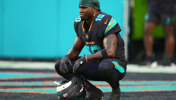 Tyreek Hill rehab video shows NFL star is far from return