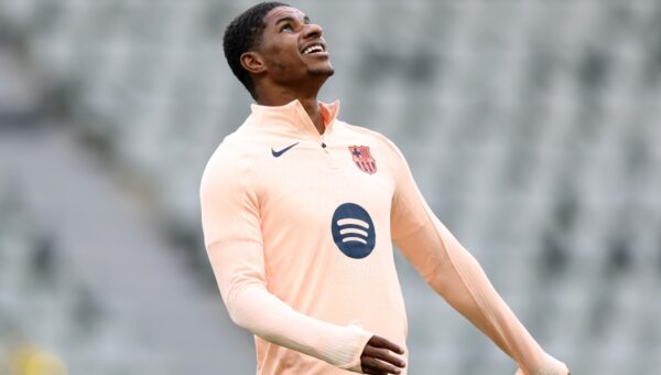 Former Man U defender tells Arsenal to “sweep” left winger up for £40m