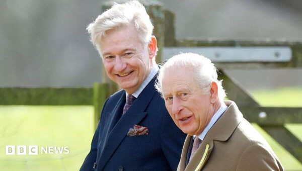 Search begins for King’s new top aide