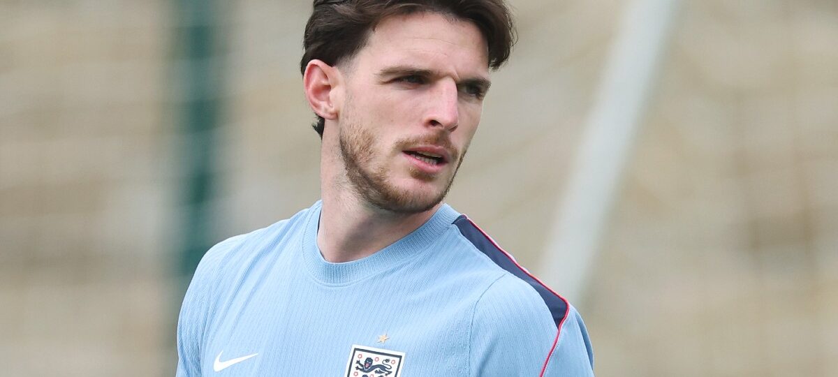 Watch: Declan Rice fires England into the lead with stunning long-range strike
