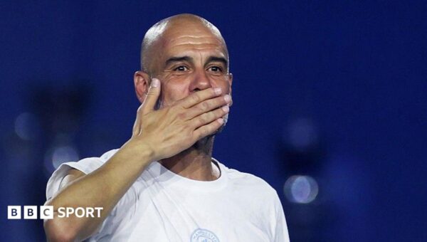 Guardiola turns down Italy manager job