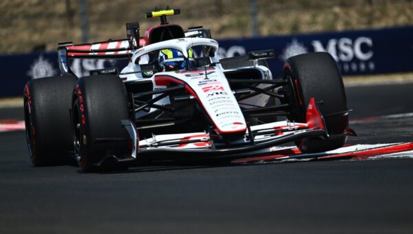 Haas “shouldn’t be fighting with” Aston Martin – Oliver Bearman