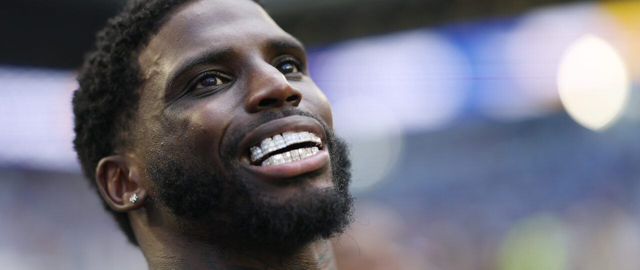 Tyreek Hill says he has 'no power' in his injured leg, but the timeline 'looking real good'