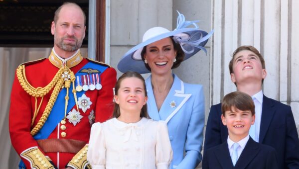 22 candid photos of Prince William, Kate Middleton, and their children over the years