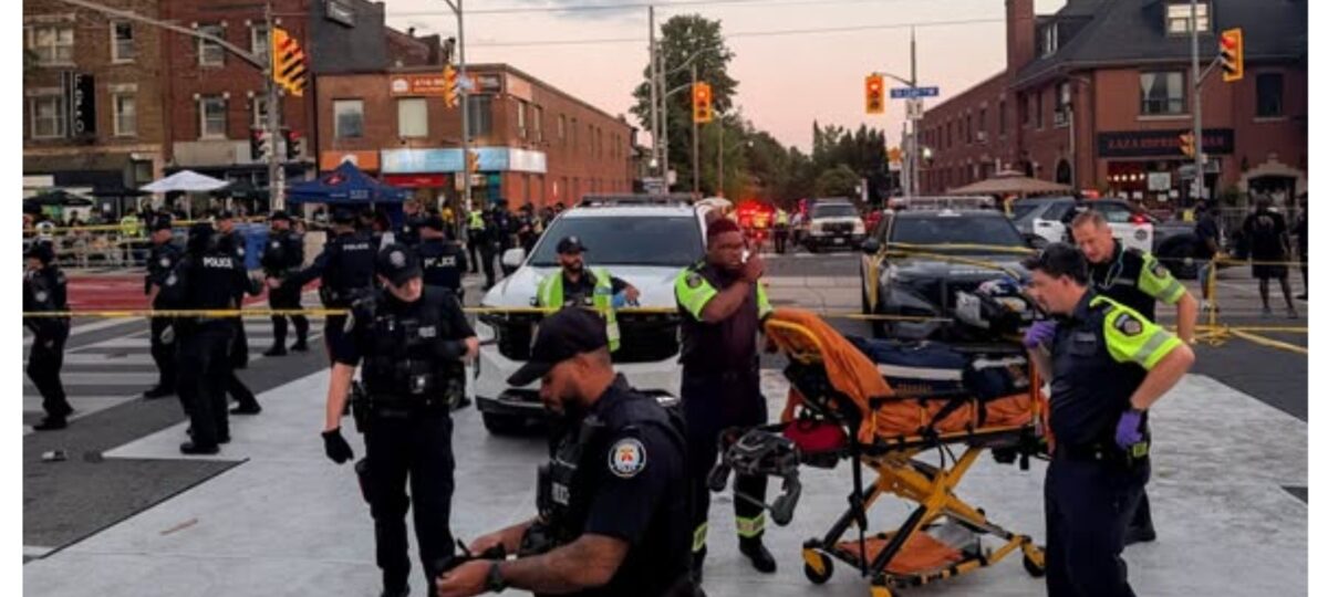 Two killed, four injured in shooting at Toronto street festival