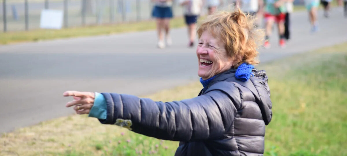 A runway, nearly 1,000 runners and a morning of EAA memories