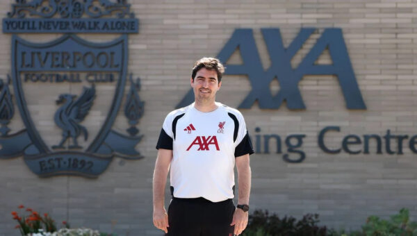 “I know the club is working hard” — Iraola promises more Liverpool signings amid major squad overhaul