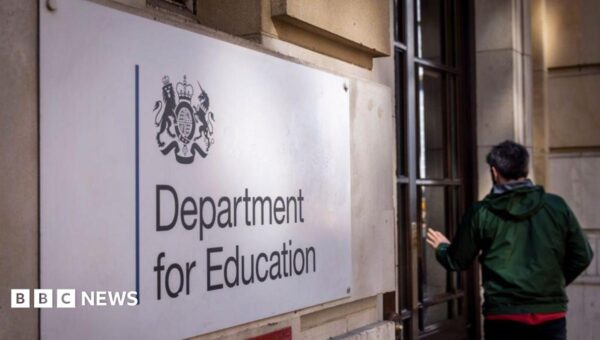 Cyber-attackers take 607,000 records from Department of Education