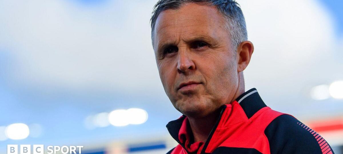 St Helens boss Rowley leaves club day before derby