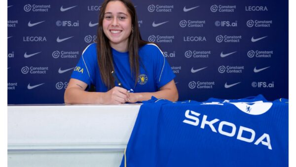 Transfer: Chelsea sign Dragoni from Barcelona