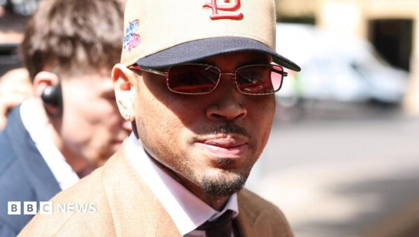 Chris Brown pleads guilty to affray over nightclub incident in London