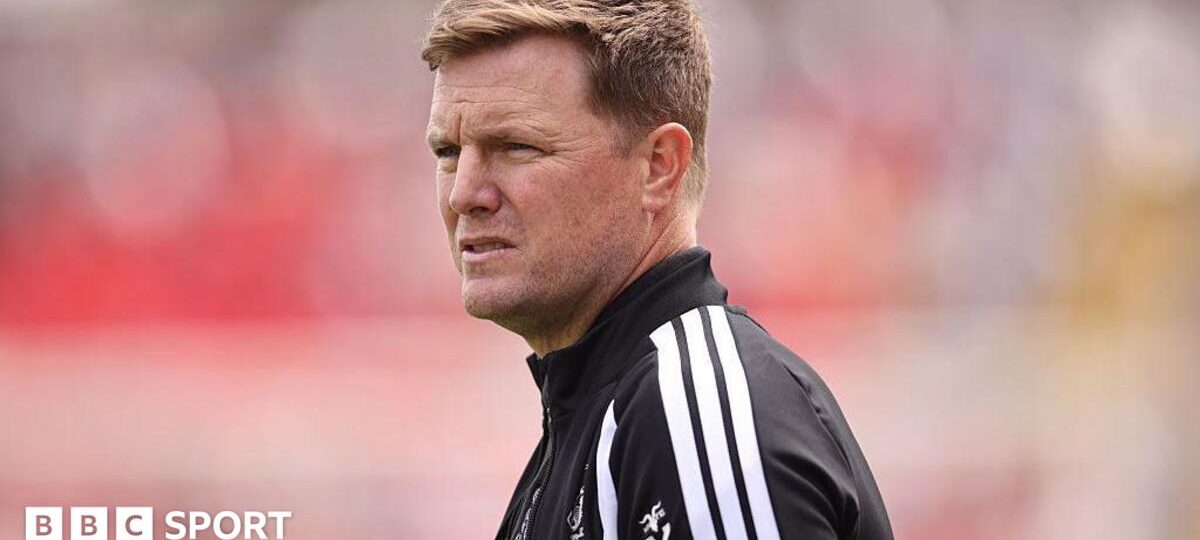 Manager Howe to leave Newcastle with immediate effect
