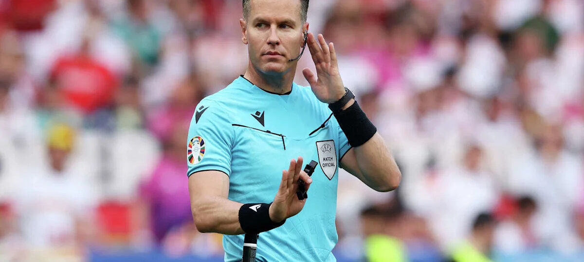 Stoppage time explained: Here's why World Cup soccer games almost never end at 90 minutes
