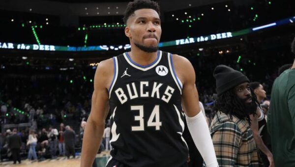 Giannis Antetokounmpo envisions a future reunion with the Bucks before he retires