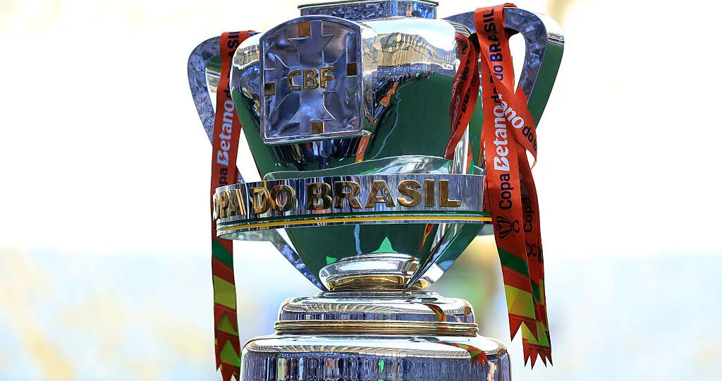 Look who's back! All about the Copa do Brasil last 16 , have your say!