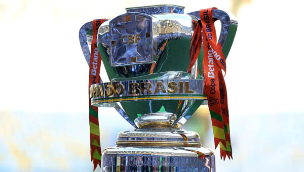 Look who's back! All about the Copa do Brasil last 16 , have your say!