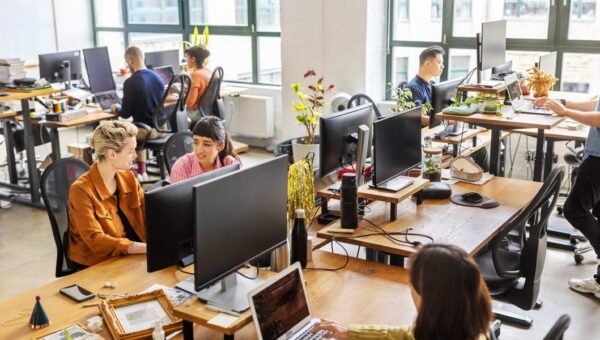 One chart shows why even non-tech job seekers should get comfortable with AI