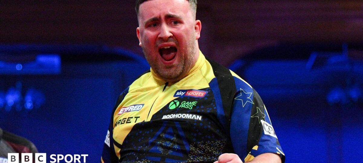 Littler throws nine-darter in superb Matchplay win