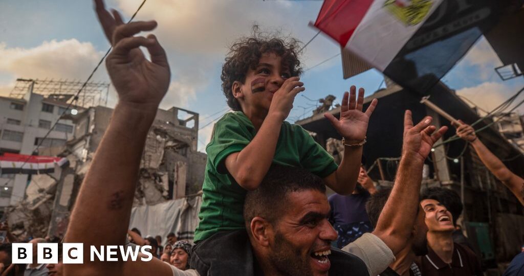 Watch: Gaza football fans watch World Cup from rubble