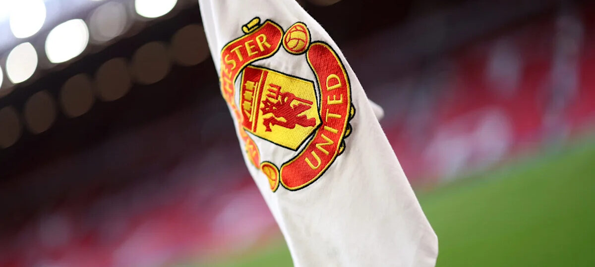 Man Utd ‘finalising’ £50m Chelsea transfer as Éderson move breaks down