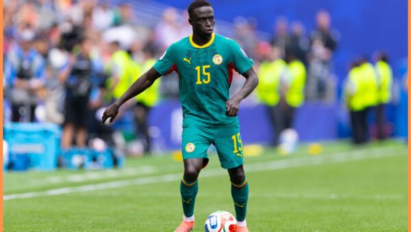 Crystal Palace look to beat Bayer Leverkusen to free transfer signing of goal-shy winger