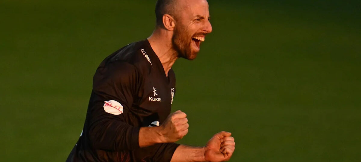 Somerset, Essex and Yorks reach T20 quarter-finals