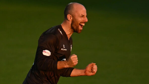 Somerset, Essex and Yorks reach T20 quarter-finals