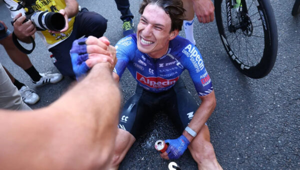 Jasper Philipsen ends Tour de France frustration with overdue stage win