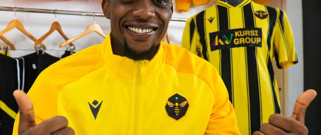NPFL: Ranchers Bees sign Faisal Sani on two-year deal