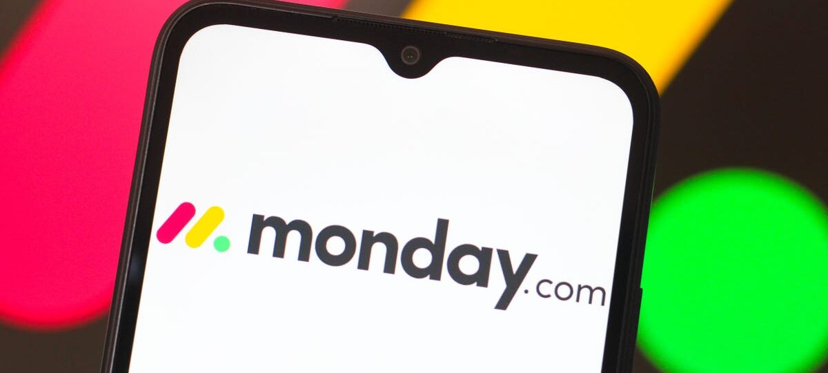 Monday.com plans 20% layoffs citing an 'AI-driven growth strategy.' Read the co-CEO's note.