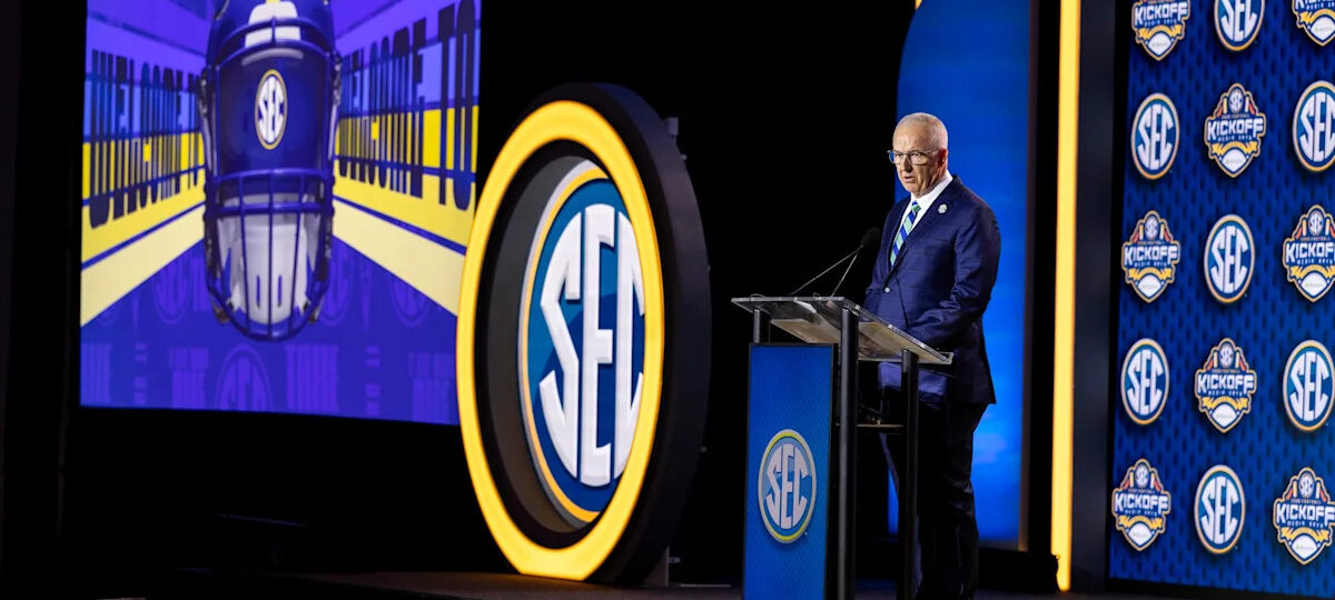 Jumbo Package: Big Ten, SEC want a higher salary cap to ignore