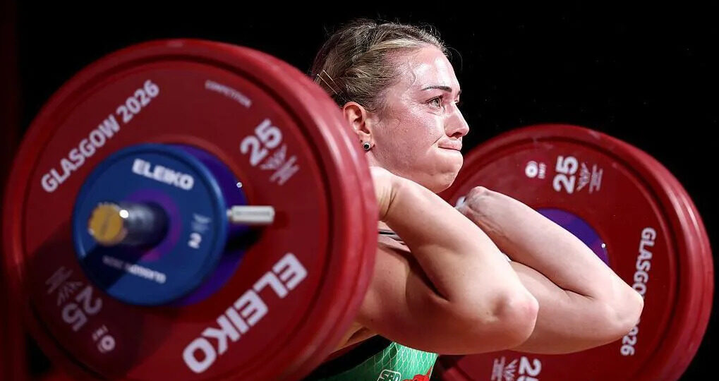 Hughes wins second Commonwealth bronze