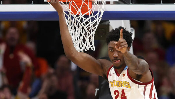 BMA365 Bamberg Baskets sign Hason Ward