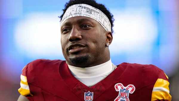 Deebo Samuel reportedly reunites with Niners on 1-year deal worth up to $7 million