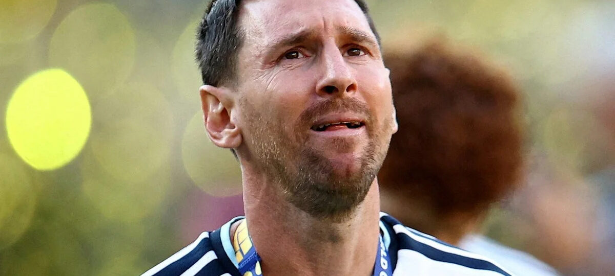 Argentina’s president Javier Milei promises the country a bank holiday... despite losing the World Cup final