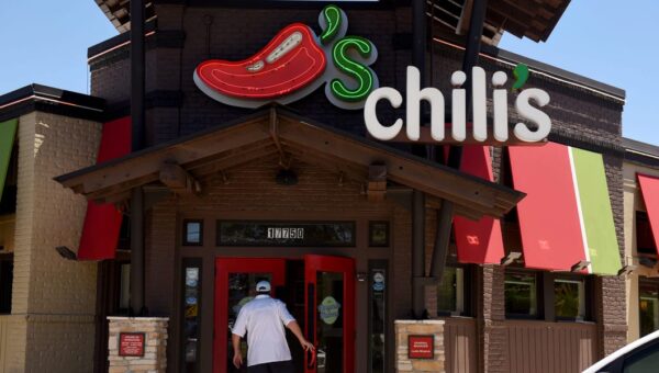 What AI? Chili’s spends big on WiFi and tablets instead of tokens