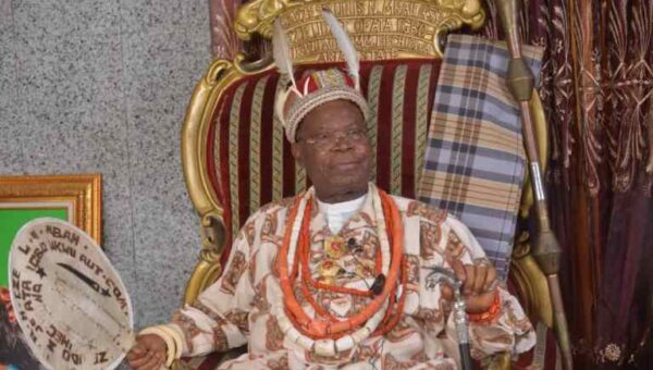 Abia monarch denies blocking woman’s burial after 15 months in mortuary, threatens suit