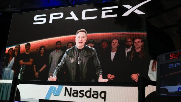 Elon Musk says he always wanted his SpaceX employees to get rich — and now thousands of them are millionaires