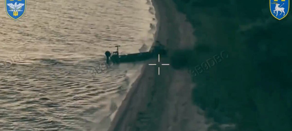 Ukraine launched a first-of-its-kind robotic amphibious assault, deploying a gun-toting robot from a drone boat