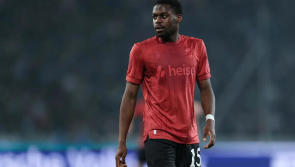 Official: Eintracht Frankfurt sign FC Bayern’s youngster