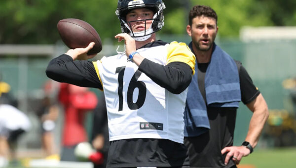 Steelers’ updated 90-man roster, including 18 rookies
