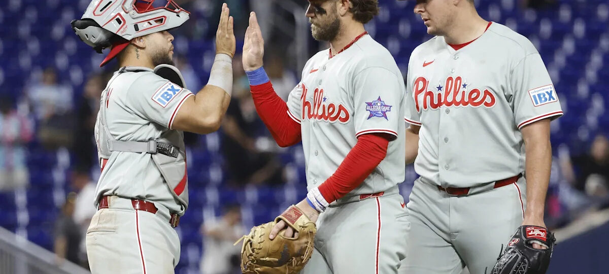 Phillies lose 30-year-old pitcher to season-ending injury