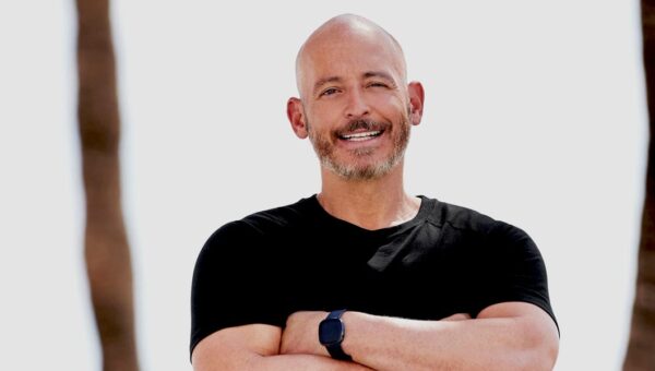 A 51-year-old personal trainer shares his 20-minute workout to build an maintain muscle