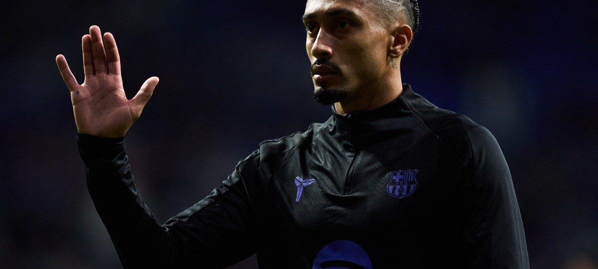 Saudi and Premier League clubs interested in Barcelona star as he enters final 2 years of contract