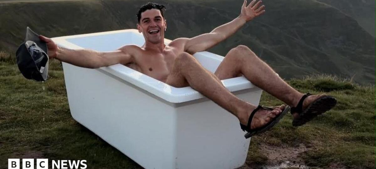 Influencer apologises for leaving bathtub on mountain
