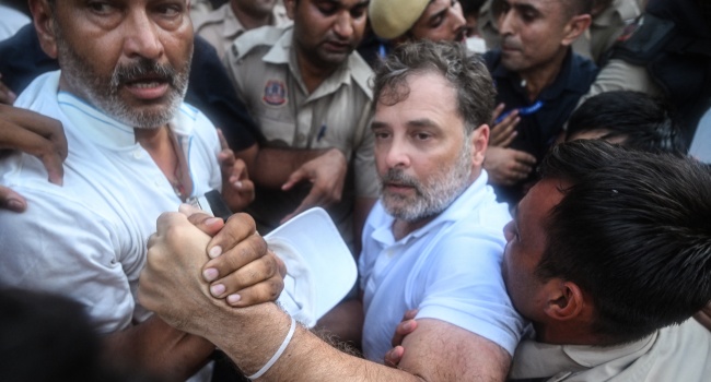 Opposition Leader Gandhi Demands India PM’s Resignation Over Protest Crackdown