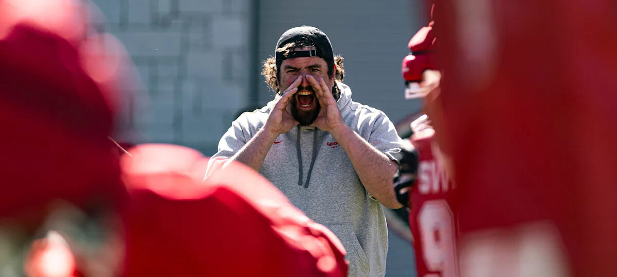 Georgia football lands commitment from four-star in-state offensive lineman