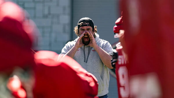 Georgia football lands commitment from four-star in-state offensive lineman