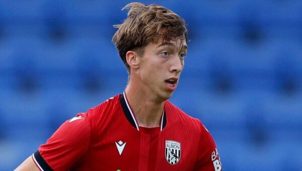 Albion's Whitwell open to loan move